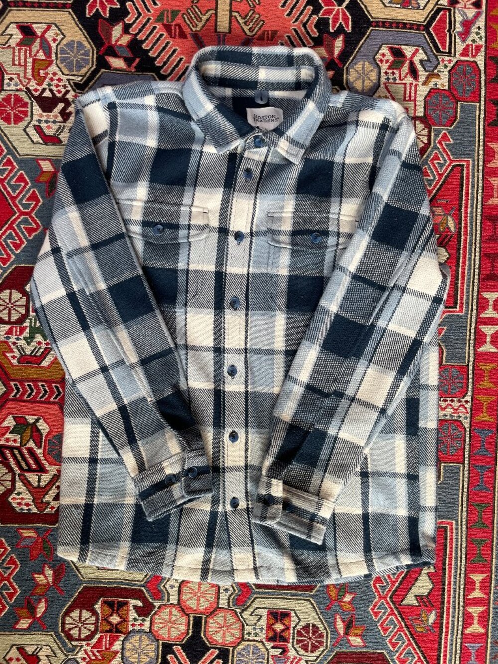 Boston Traders heavy flannel blue and white checkered shirt L